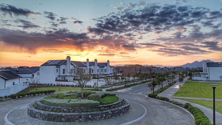 To Let 3 Bedroom Property for Rent in Le Coste Estate Western Cape